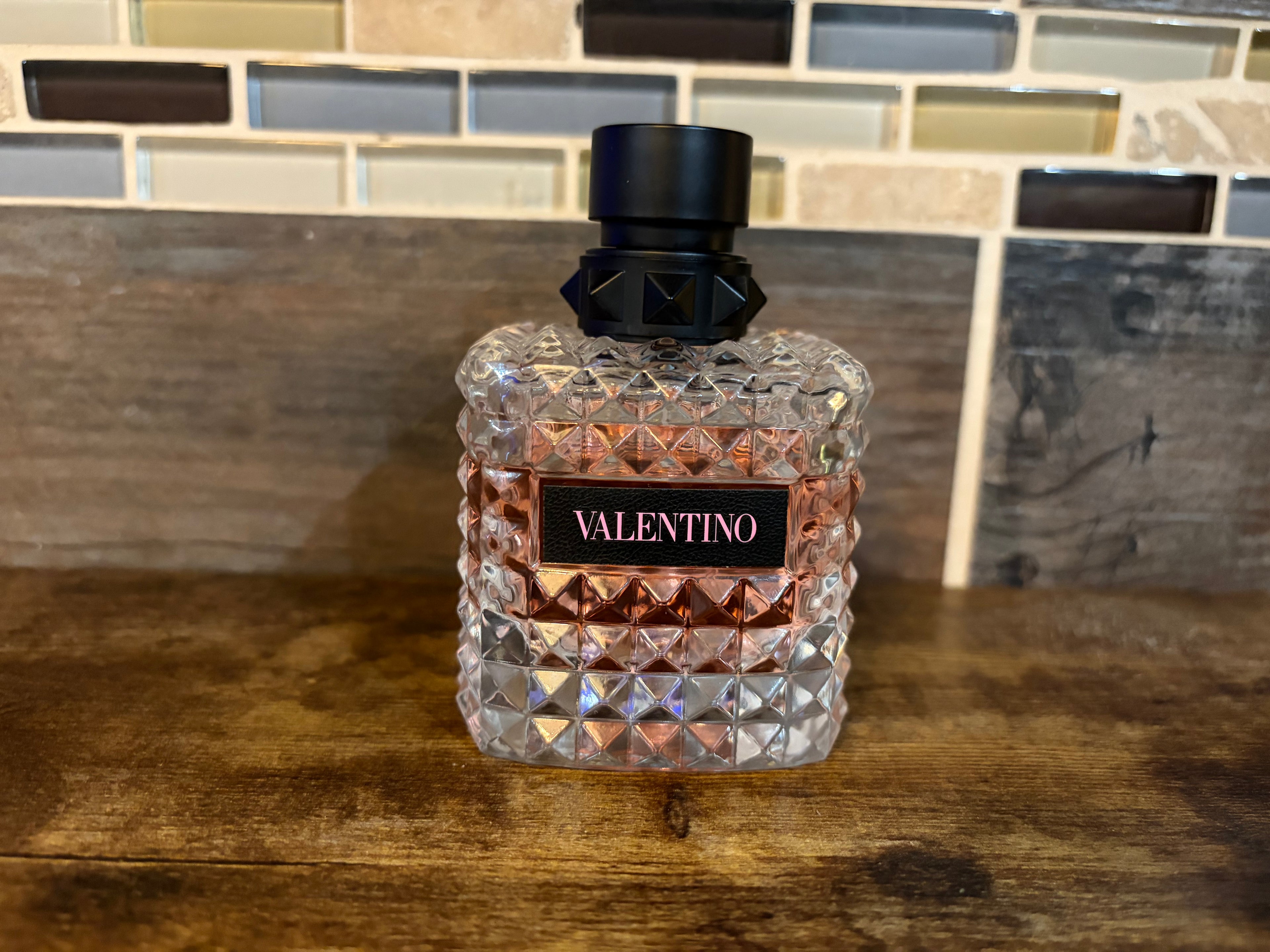 Valentino Donna Born in Roma EDP Decant